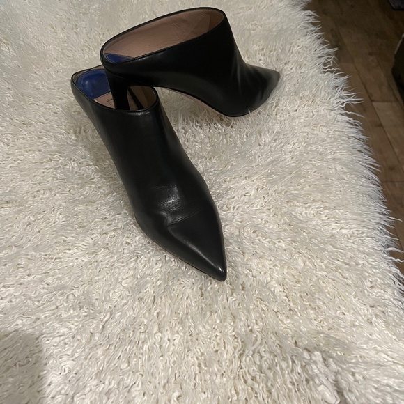 Stuart Weitzman Black Leather Mules - Picture 1 of 4